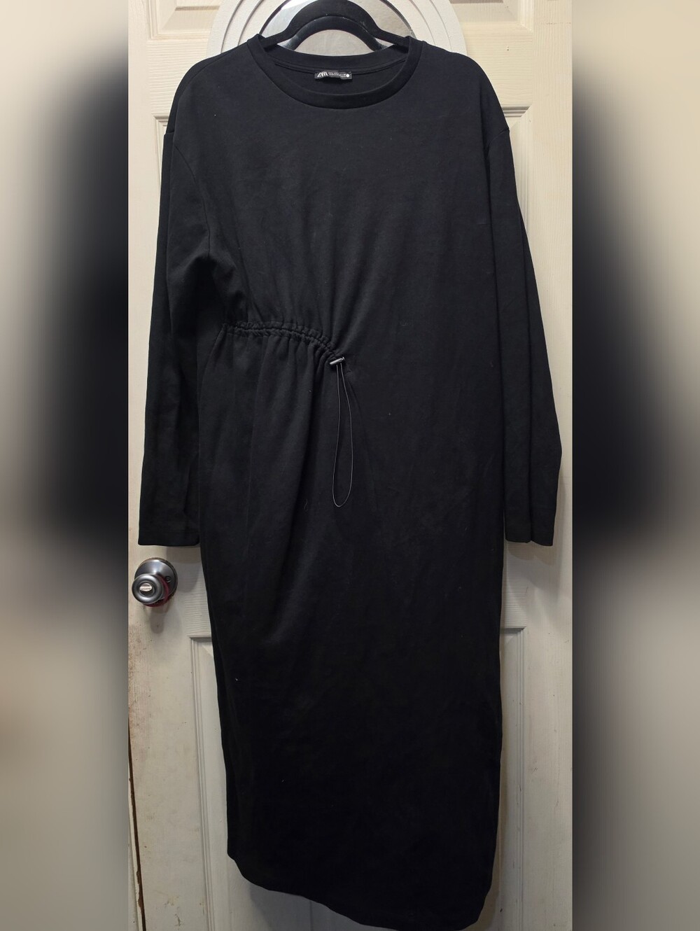 Zara Black Long-Sleeve Drawstring Midi Dress